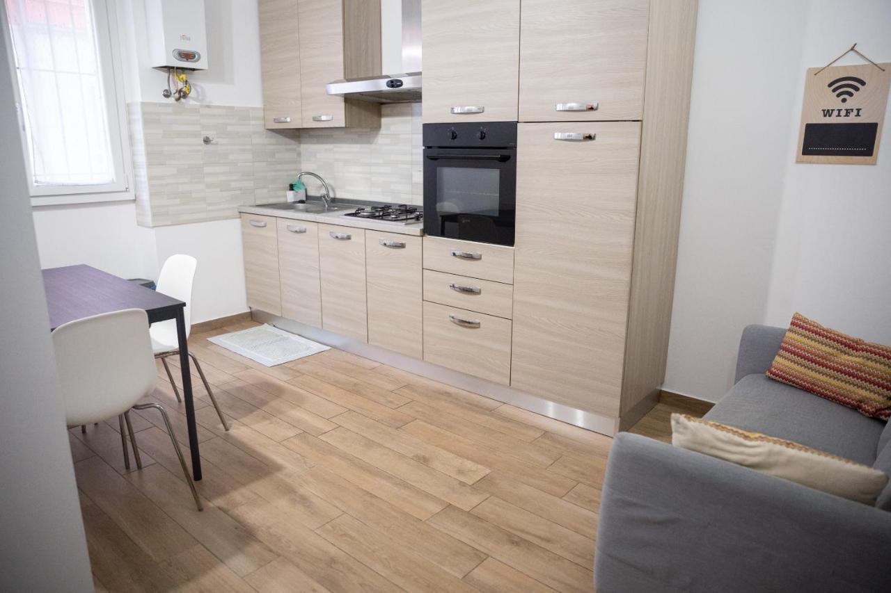 Sweet House Navigli Apartment Milan Bagian luar foto